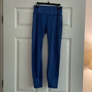 Lululemon In Movement Tight 25" Spray Dye Everlux
Brushed Spray Dark Cobalt 4